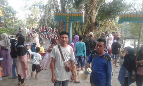 Toluk Jongkang di Desa Tualang Siak ramai dikunjungi wisatawan lokal