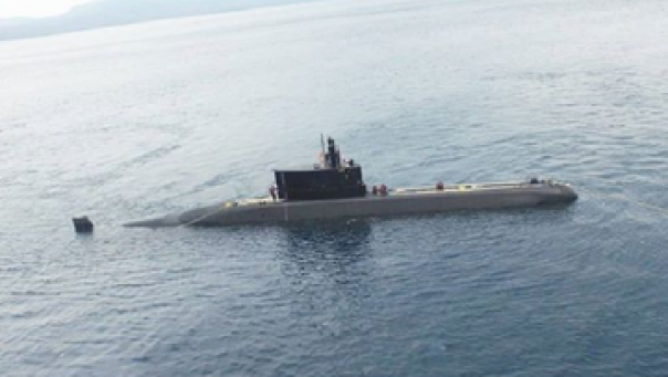 Inilah penampakan kapal selam Alugoro buatan Indonesia di PT PAL. 