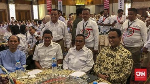 Gubernur Anies Baswedan, Sandiaga Uno dan petinggi Gerindra lainnya saat Rakerda, Minggu. 