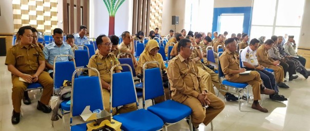 Kegiatan rakor di gedung biru kantor bupati Meranti