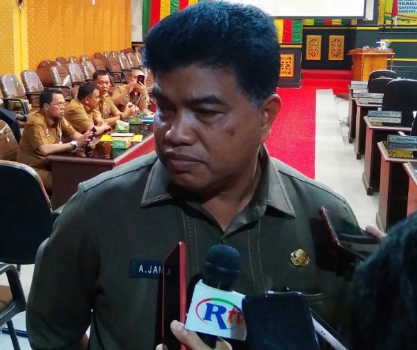 Kepala Dinas Pendidikan Kota Pekanbaru Abdul Jamal. Foto: Surya/Riau1.