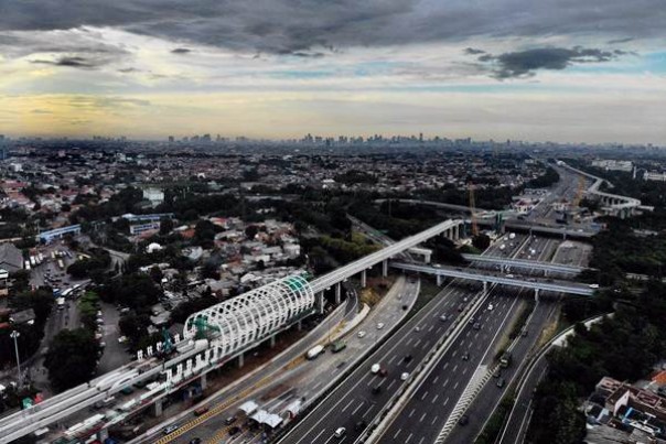 Proyek LRT Jabodetabek yang pernah dikerjakan PT Adhi Karya. 