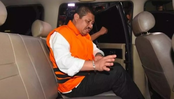 Bupati Bengkalis, Amril Mukminin resmi ditahan KPK sebagai tersangka kasus suap proyek Jalan Duri-Sei Pakning 