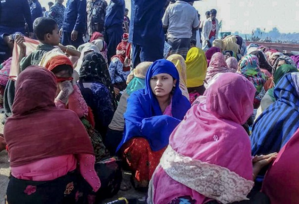 Setidaknya 15 Pengungsi Tenggelam Setelah Kapal yang Membawa Pengungsi Rohingya Dari Bangladesh Tenggelam 