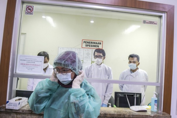 Mahasiswi Ini Diduga Menjadi Kasus Pertama Virus Corona di Maluku