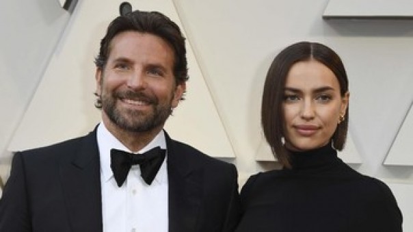 Aktor Bradley Cooper dan istrinya, Irina Shayk. 