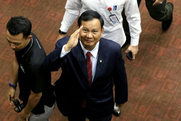 Survei Menunjukkan Prabowo Adalah Menteri Paling Populer Saat Ini