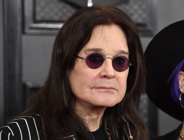 Ozzy Osbourne Membatalkan Tur Karena Masalah Kesehatan
