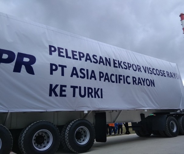 Hasil produk PT APR di Pangkalan Kerinci, Kabupaten Pelalawan, Riau, diekspor ke Turki, Jumat (21/2/2020). Foto: Surya/Riau1.