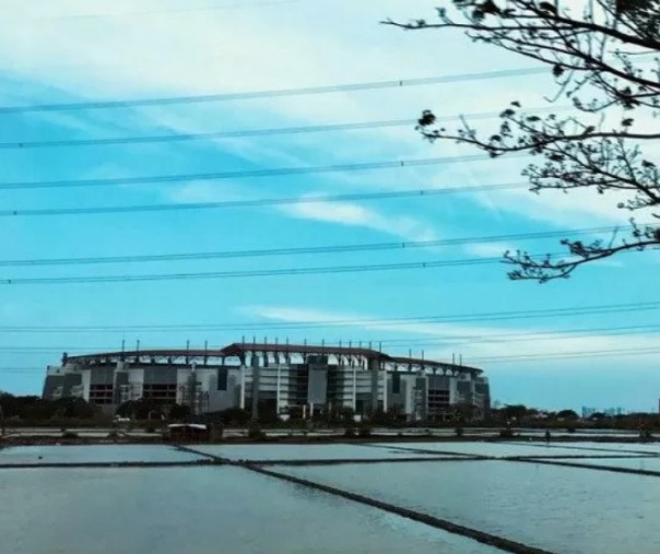 Salah satu stadion yang akan diseleksi FIFA sebagai lapangan pertandingan U-20. Foto: Antara.