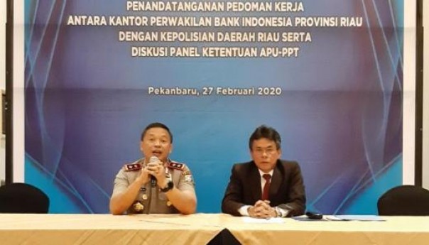 Kepala Kpw BI Riau, Decymus dan Kapolda Riau, Irjen Pol Agung Setya Imam Effendi