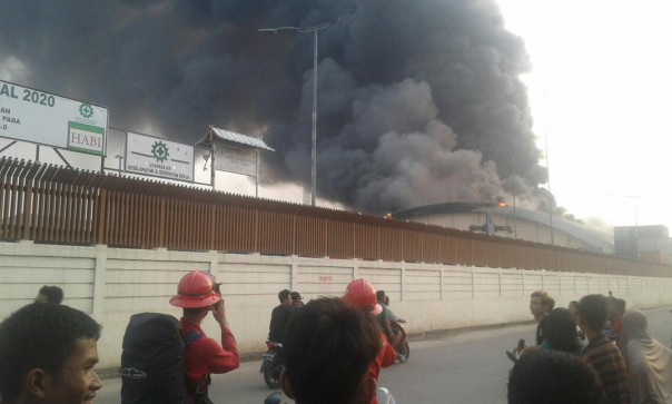 Kebakaran PT HABI Perawang/ Foto Riau24
