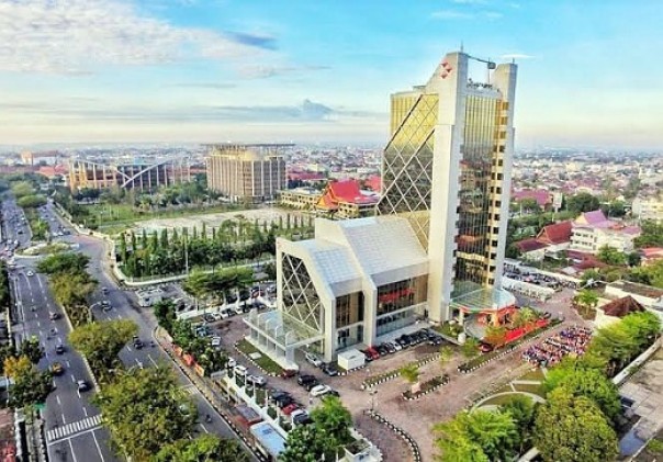 Gedung Menara Dang Merdu Bank Riau Kepri