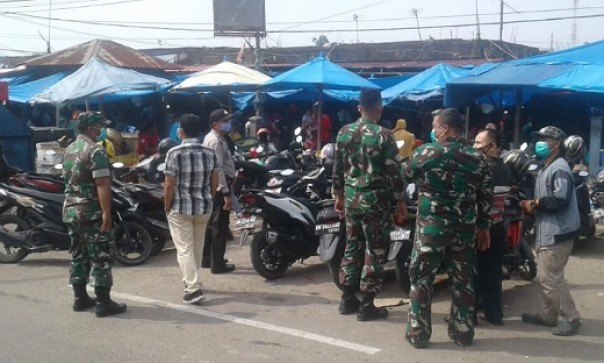 Pasar Tuah Serumpun diserbu warga