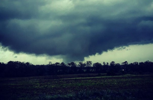 Enam Orang Tewas Akibat Bencana Tornado di Negara Bagian Mississippi