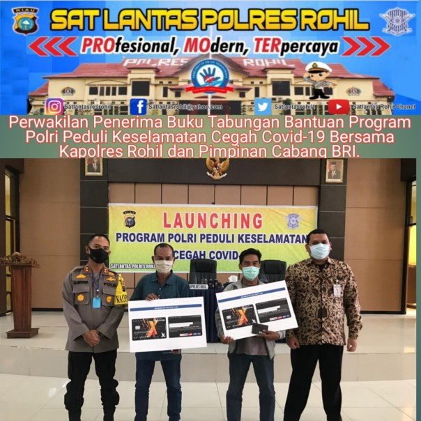 Kapolres Rohil saat memberikan bantuan secara simbolis kepada perwakilan Sopir dalam acara Launching Polri Peduli Keselamatan dampak Covid 19/net