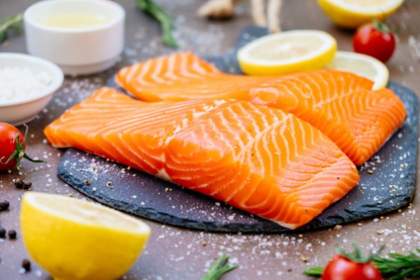 Manfaat Ikan Salmon untuk Otak: Meningkatkan Kesehatan dan Fungsi Kognitif