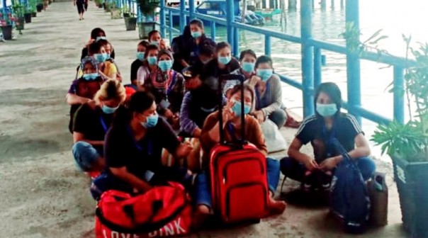 Ratusan Pekerja Migran tiba di Pelabuhan Sri Bintan Pura Tanjungpinang/Suara siber