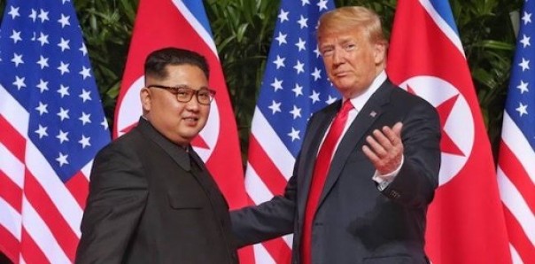 Presiden AS Donald Trump dan Pemimpin Korea Utara Kim Jong Un
