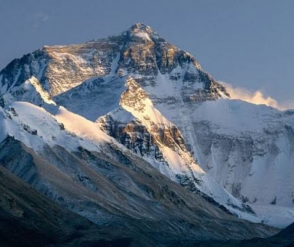 Puncak Gunung Everest (Foto: Istimewa/internet)