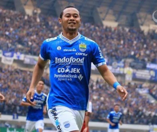 Ateb Rizal saat berseragam Persib Bandung (Foto: Istimewa/internet)