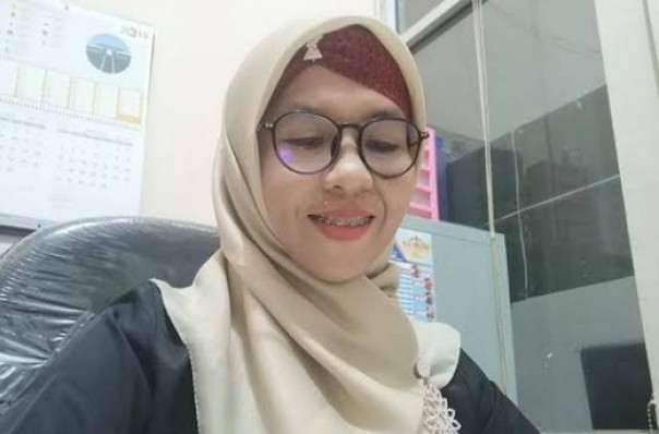 Ketua KPU Inhu, Yenni Mairida