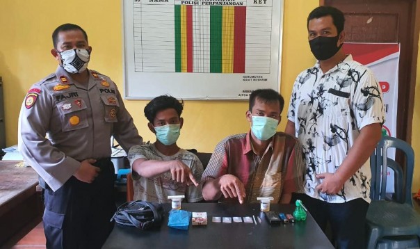 Dua penguna sabu diamankan Polres Pelalawan/R24