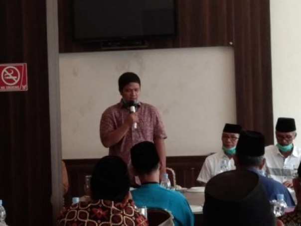 Ketua DPRD Kuansing Andi Putra SH MH Silaturahmi Bersama Kelompok Pengajian /R24