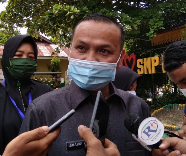 Pelaksana Tugas (Plt) Kepala Dinas Pendidikan Kota Pekanbaru Ismardi Ilyas. Foto: Surya/Riau1.