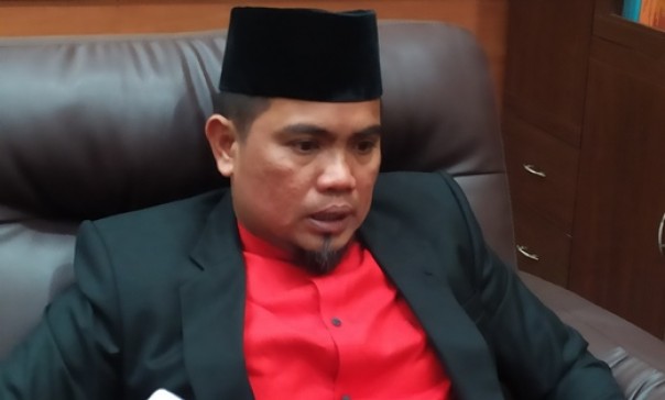 Ketua DPD PDI Perjuangan Riau, Zukri Misran