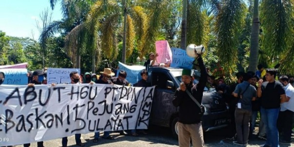 Ratusan Masyarakat Kuansing Gelar Demo, Tuntut Dibebaskan Lima Warga dan Cabut HGU PT DPN/r24