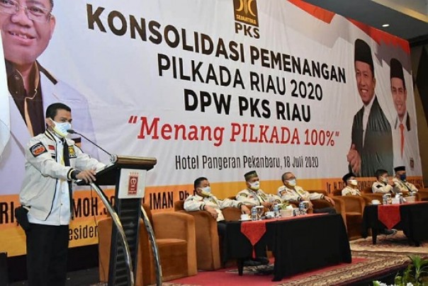 Ketua DPW PKS Riau, Hendry Munief saat konsolidasi pemenangan Pilkada Serentak 2020 Riau