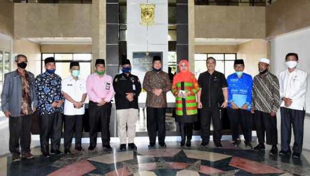 Anggota DPR RI dapil Riau, Achmad saat berkunjung ke Kantor Bupati Kampar