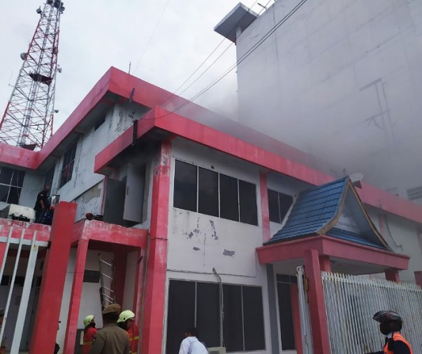 STO pekanbaru terbakar berdampak kepada pelangan telkomsel sumbagut