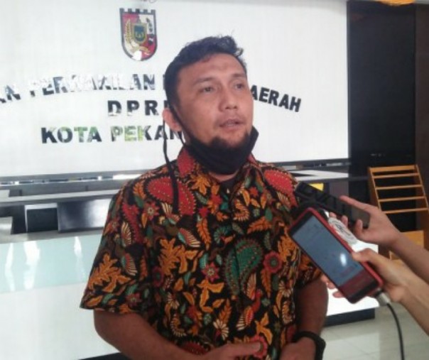 Ketua Komisi III DPRD Kota Pekanbaru Yaser Hamidi. Foto: Riau1.