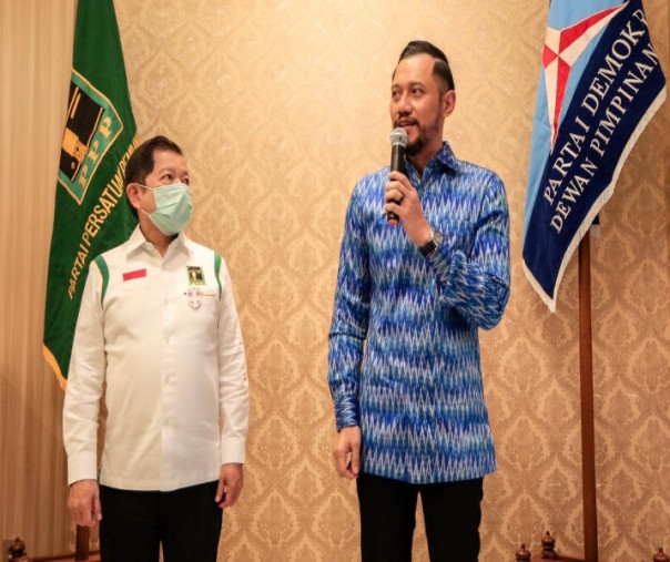 Agus Harimurti Yudhoyono dan Ketua Umum PPP Suharso Monoarfa (foto: Istimewa/internet)