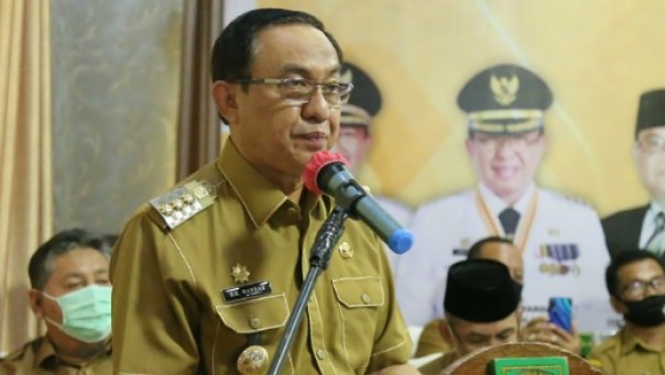 Bupati Inhil saat memberikan sambutan