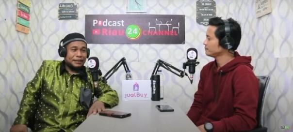 Sekretaris MUI Riau, Zulhusni Domo dalam Podcast Riau24 Channel