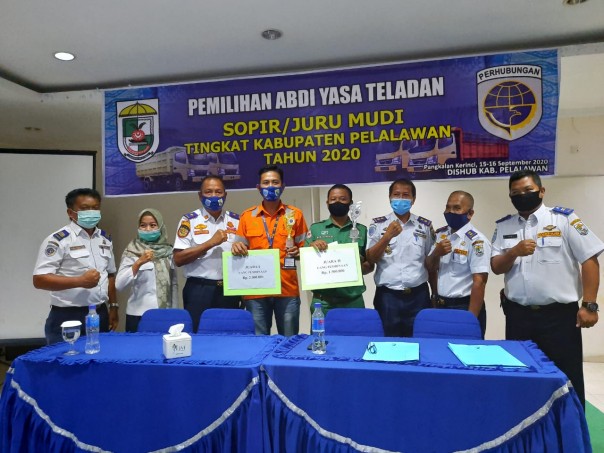 Arisa Frengki Nainggolan, karyawan Pech Tech Service Indonesia (PTSI) yang merupakan mitra jasa transportasi PT Riau Andalan Pulp and Paper (RAPP)/Ist