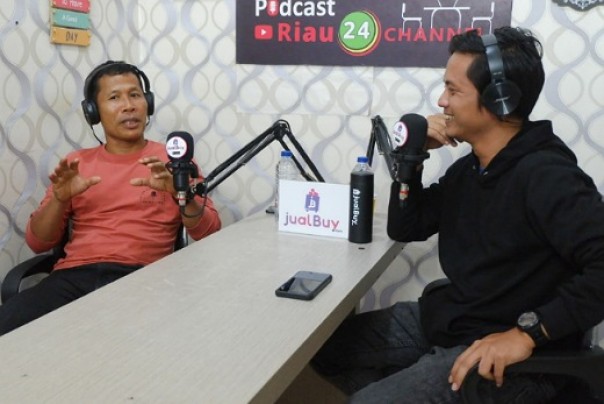 Bakal calon Bupati Bengkalis 2020, Indra Gunawan Eet saat Podcast Riau24 Channel