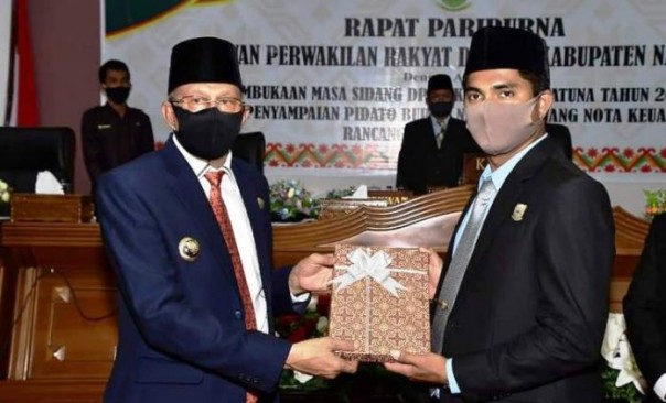 Bupati Natuna Hamid Rizal dan ketua DPRD Natuna Andes Putra/warta kepri