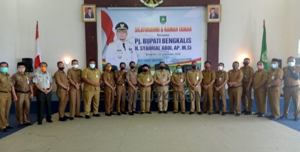 Hari Pertama Kerja, Pj Bupati Bengkalis Syahrial Abdi Rapat dengan PTP/R24