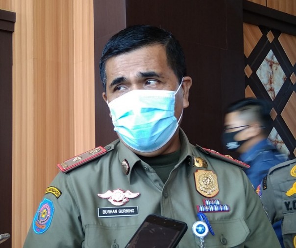 Plt Kepala Satpol PP Pekanbaru Burhan Gurning. Foto: Surya/Riau1.