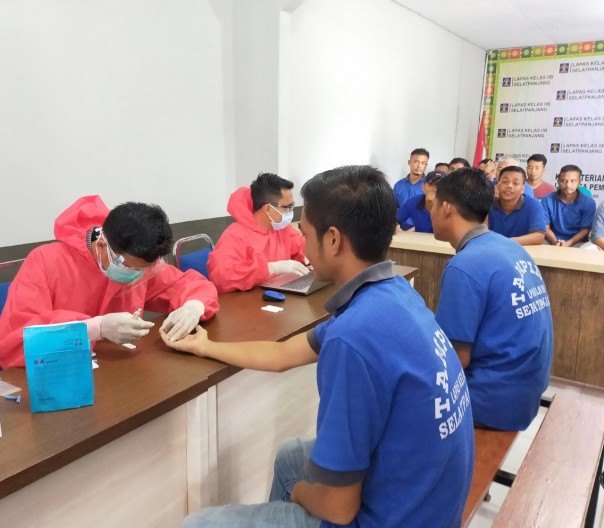 Pegawai dan WBP Lapas Selatpanjang Di-Rapid Test 