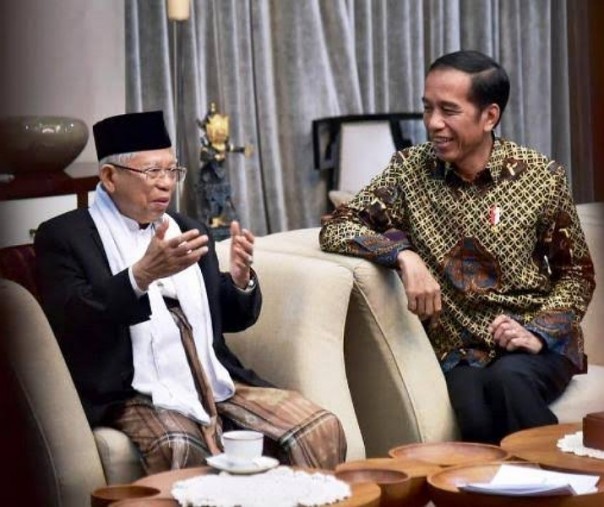 Presiden RI Joko Widodo dan Wakil Presiden Maruf Amin (Foto: Istimewa/internet)