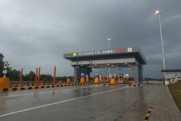 Tol Pekanbaru-Dumai