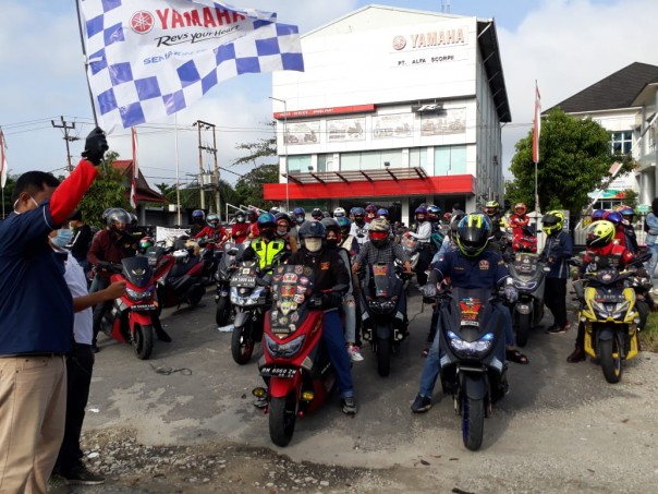100 bikers Yamaha touring