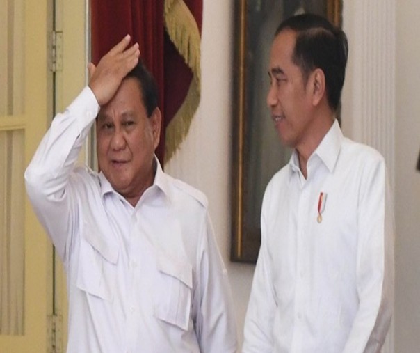 Prabowo Subianto (kiri) dan Presiden RI Joko Widodo (Foto: Istimewa/internet)