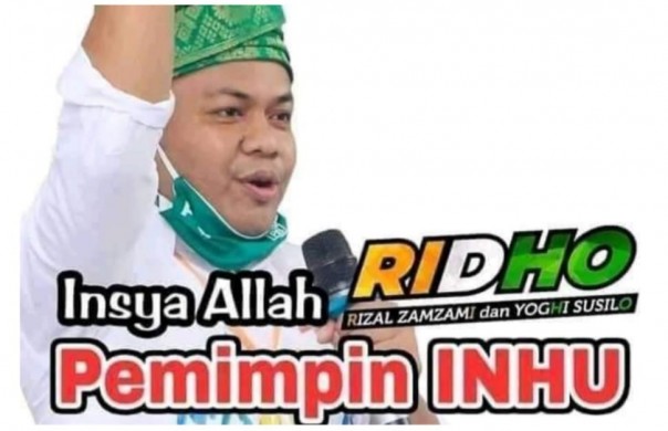 Ketua Tim Pemenangan pasangan RIDHO, Dodi Irawan saat berkampanye dialogis dengan Ustadz Abdul Somad (UAS) di Rengat belum lama ini