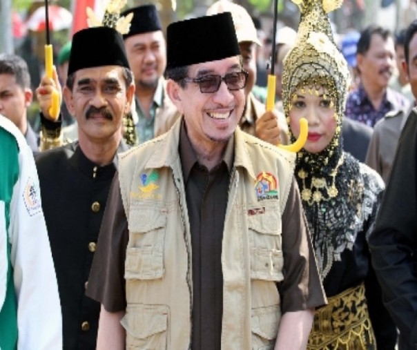 Salim Segaf al Jufri saat menjabat sebagai Menteri Sosial (Foto: Istimewa/internet)